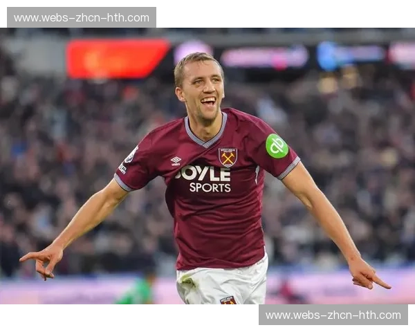 西汉姆联两球领先却被逆转，防守效率下降